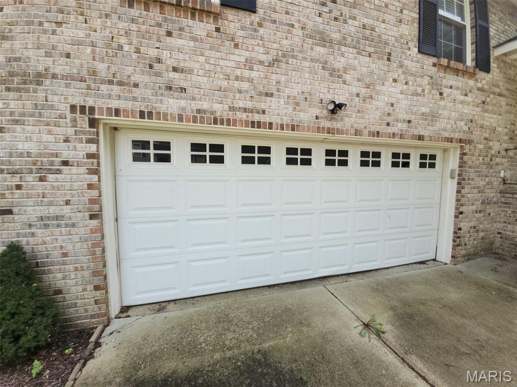 5832 Blackberry Drive