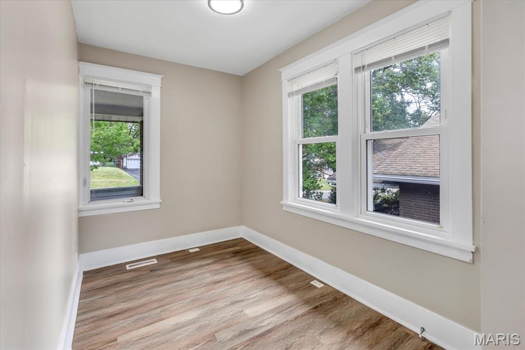 Laughlins Add To Sycamore Hills - Residential