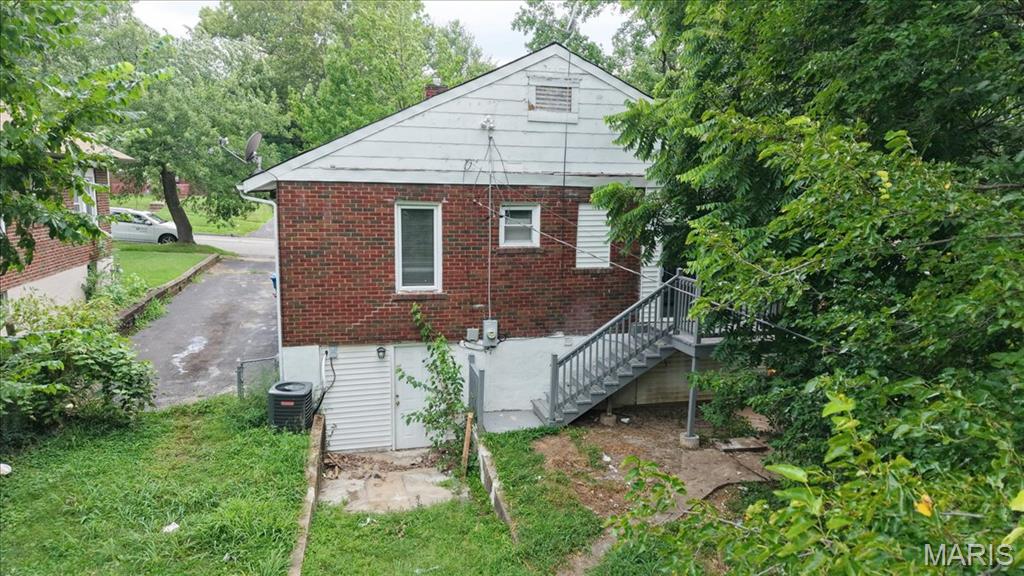 Laughlins Add To Sycamore Hills - Residential