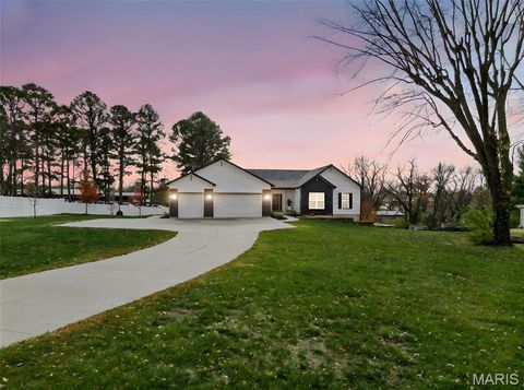 4 Sunset Acres Drive Cottleville MO 63304