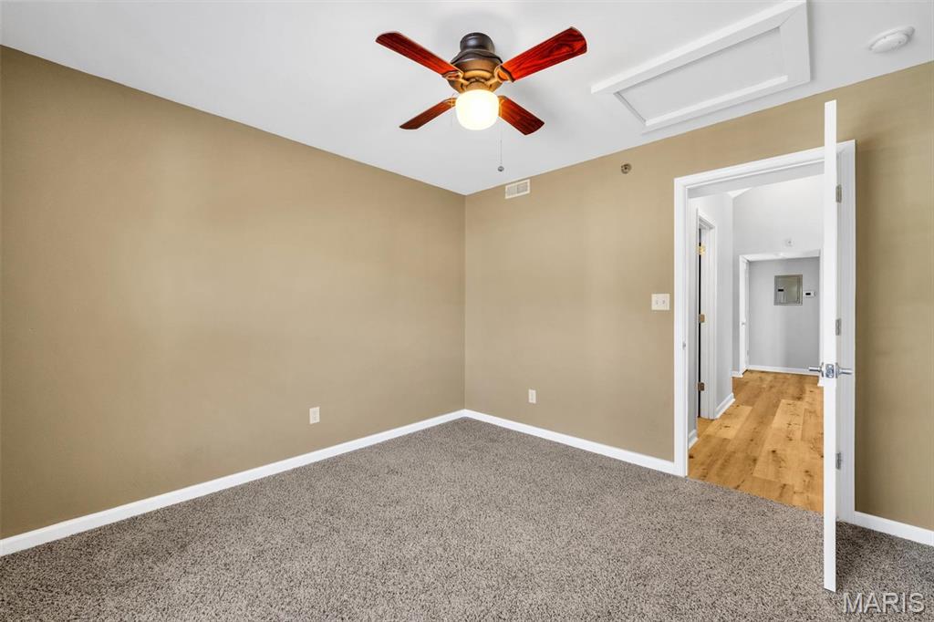 Arbor Creek Condo Three - Residential