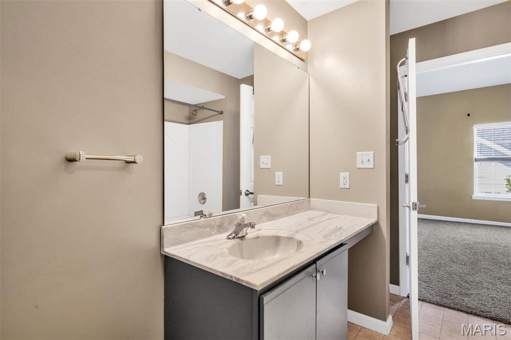 Arbor Creek Condo Three - Residential