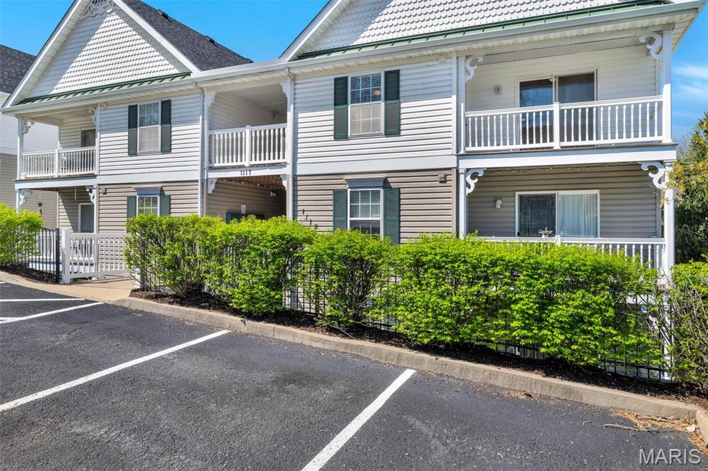 Arbor Creek Condo Three - Residential