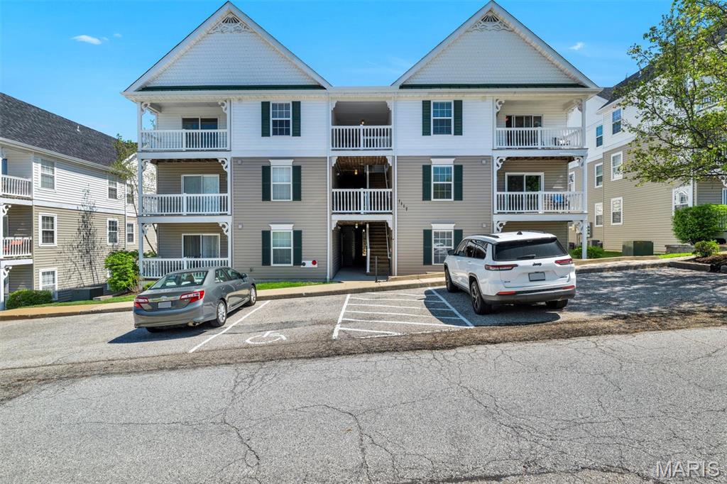 Arbor Creek Condo Three - Residential