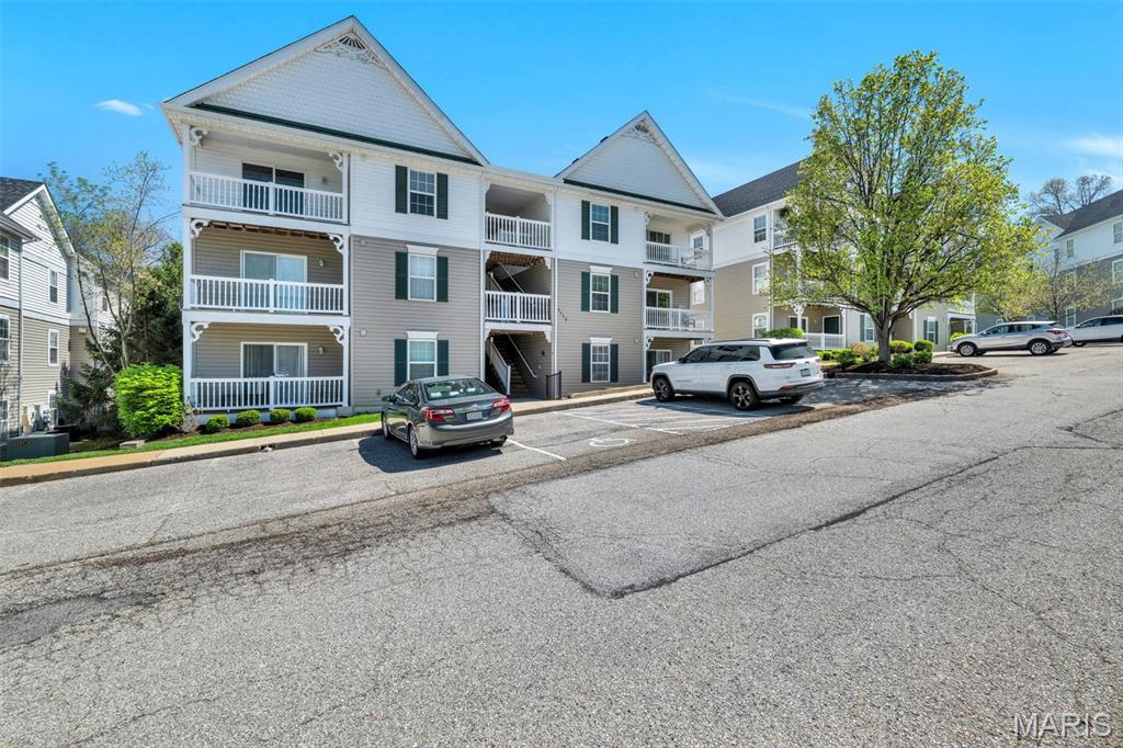 Arbor Creek Condo Three - Residential