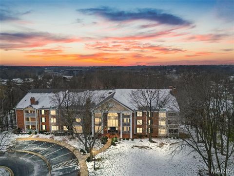 Tiny photo for 200 Ambridge Court #306, Chesterfield, MO 63017 (MLS # 25077049)