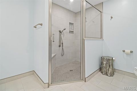 Tiny photo for 200 Ambridge Court #306, Chesterfield, MO 63017 (MLS # 25077049)