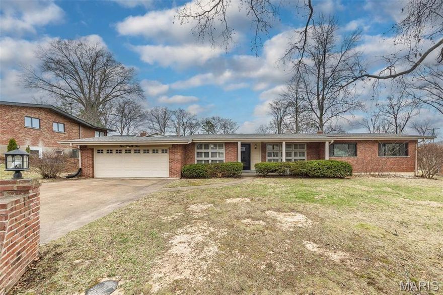 Welcome to this incredible opportunity in a highly sought-after Warson Woods neighborhood known for excellent schools, parks, central location and shopping. This home has a great room, dining room, living rooms, 3 bedrooms and 2 bonus sleeping rooms, an exercise room, this home is perfect for families of all sizes. Don’t miss your chance to own this incredible property in the coveted Warson Woods neighborhood. With its versatility, and convenient location this is a wonderful opportunity to enjoy easy living in a most sought-after neighborhood this home won’t be on the market for long.