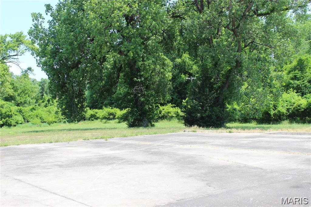 Lindell Addition - Commercial Sale