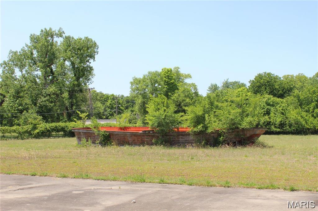 Lindell Addition - Commercial Sale