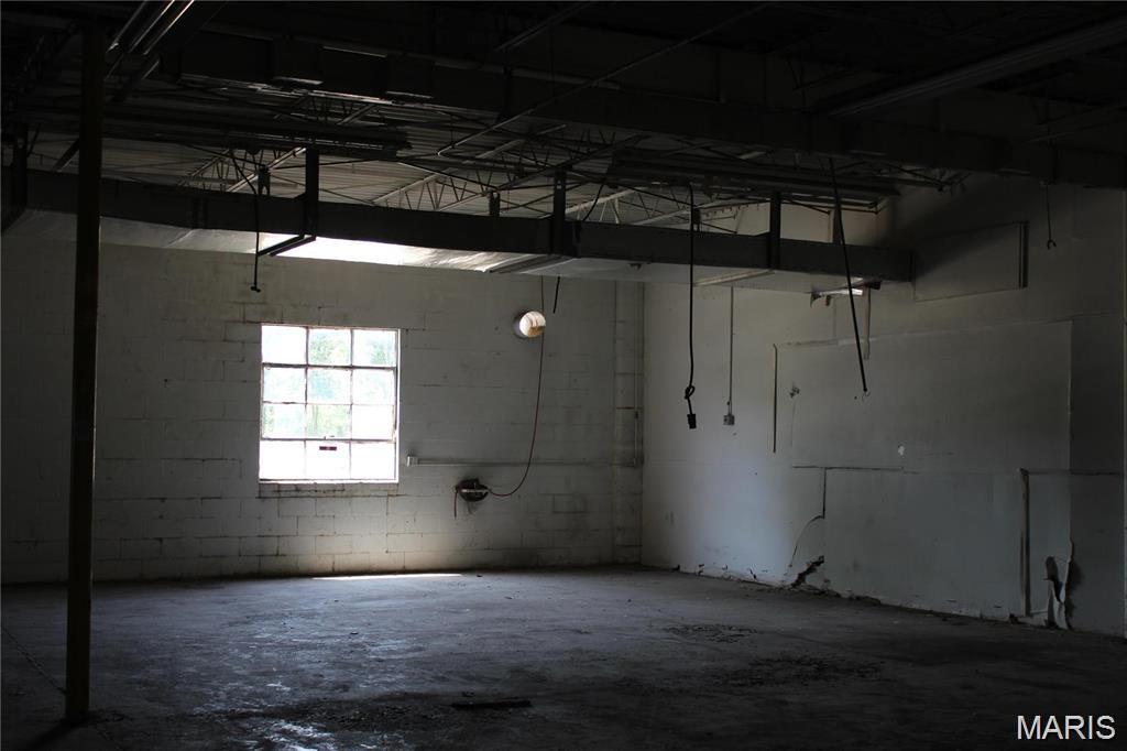 Lindell Addition - Commercial Sale