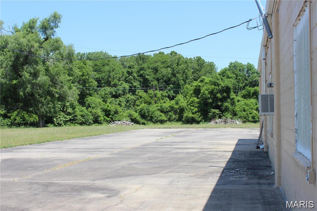 Lindell Addition - Commercial Sale