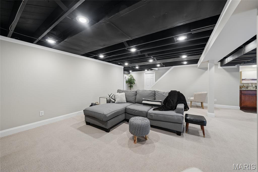 Stoneleigh Towers - Residential