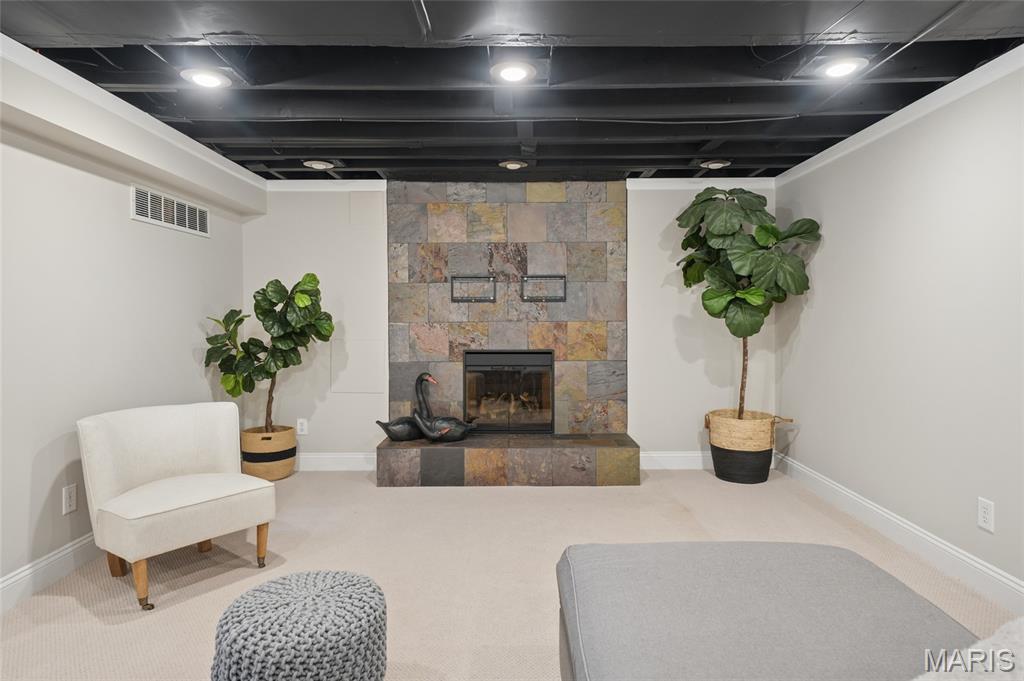 Stoneleigh Towers - Residential