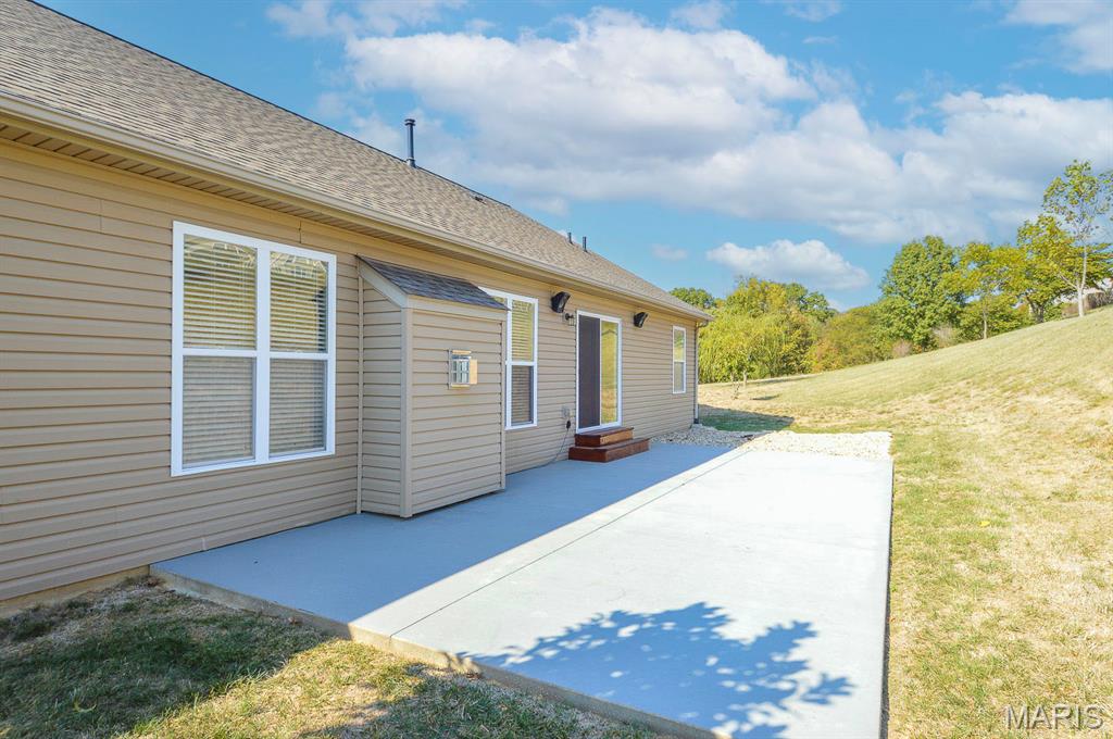 816 Briar Lake Place