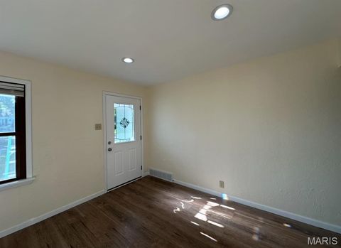 Tiny photo for 1912 Overland Drive, St Louis, MO 63114 (MLS # 26030400)