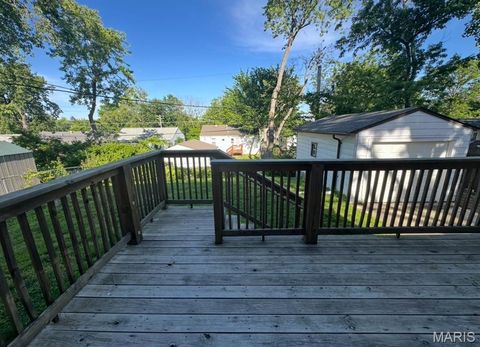 Tiny photo for 1912 Overland Drive, St Louis, MO 63114 (MLS # 26030400)