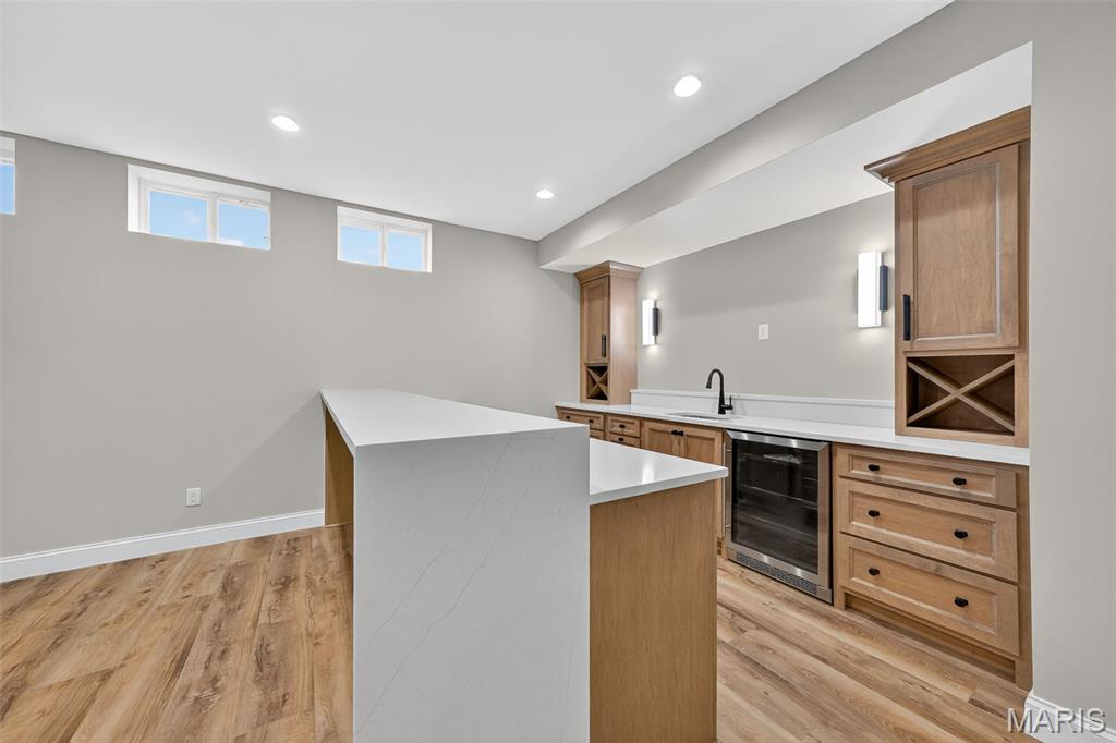 Santino Court - Residential