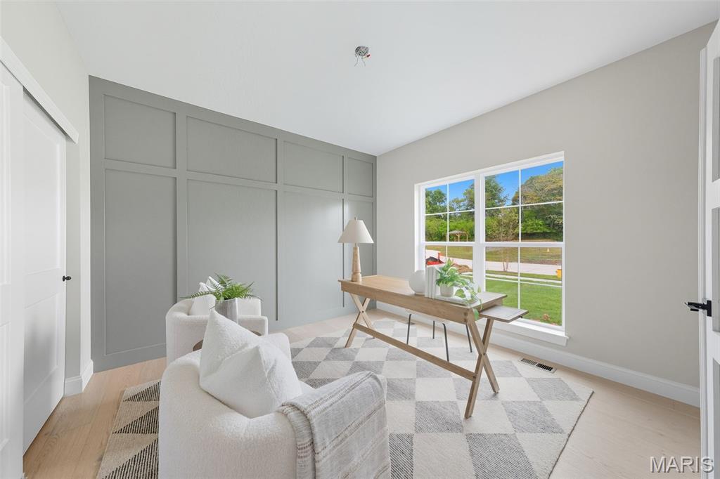 Santino Court - Residential