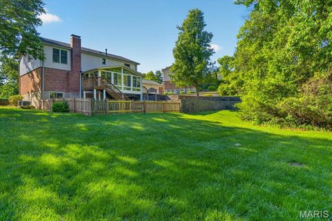 Tiny photo for 395 Royal Valley Drive, Creve Coeur, MO 63141 (MLS # 26024473)