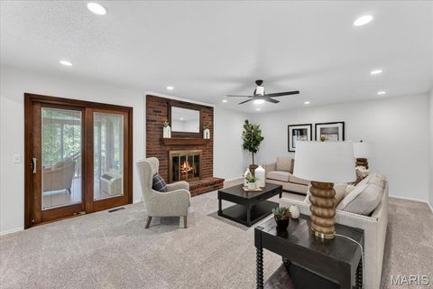 Tiny photo for 395 Royal Valley Drive, Creve Coeur, MO 63141 (MLS # 26024473)
