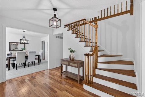Tiny photo for 395 Royal Valley Drive, Creve Coeur, MO 63141 (MLS # 26024473)