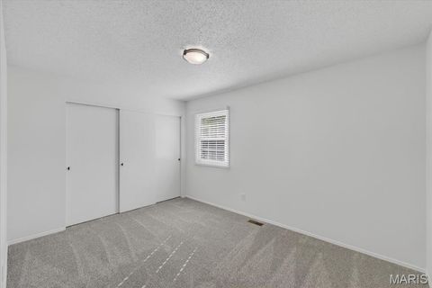 Tiny photo for 395 Royal Valley Drive, Creve Coeur, MO 63141 (MLS # 26024473)