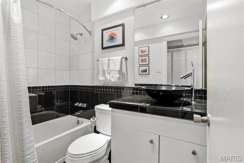 Tiny photo for 27 Chesterton Lane, Chesterfield, MO 63017 (MLS # 26005832)