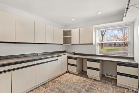 Tiny photo for 27 Chesterton Lane, Chesterfield, MO 63017 (MLS # 26005832)