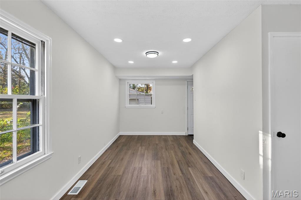 Glasgow Village Unit No 3 - Residential