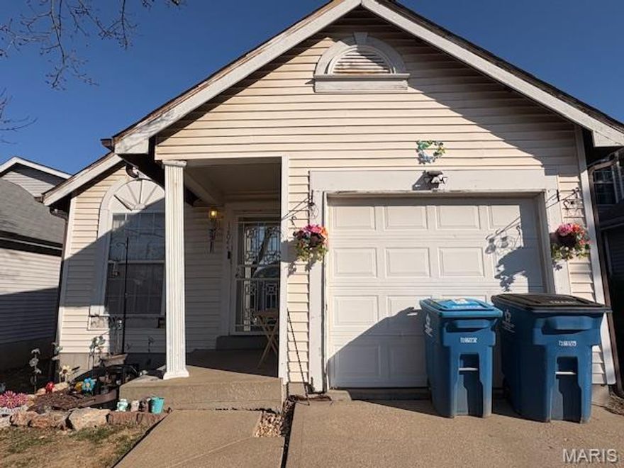 This is an AS IS Sale.  Seller to do no repairs, warranties or inspections.  3 bedroom 2 bath home with tons of potential. Looking for a cash offer with a closing date prior to 3/19.  Please do your due diligence prior to submitting an offer. Please submit on a Special Sales Contract, with a $1000 EM deposit and proof of funds.