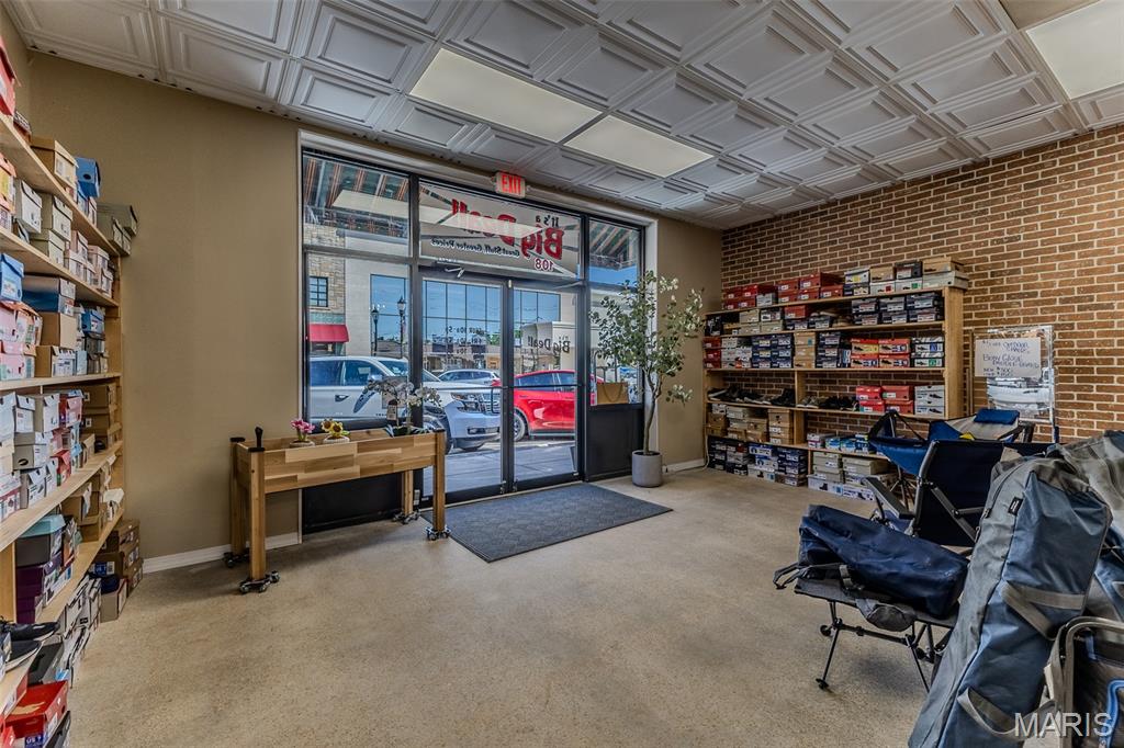 Downtown - Commercial Sale