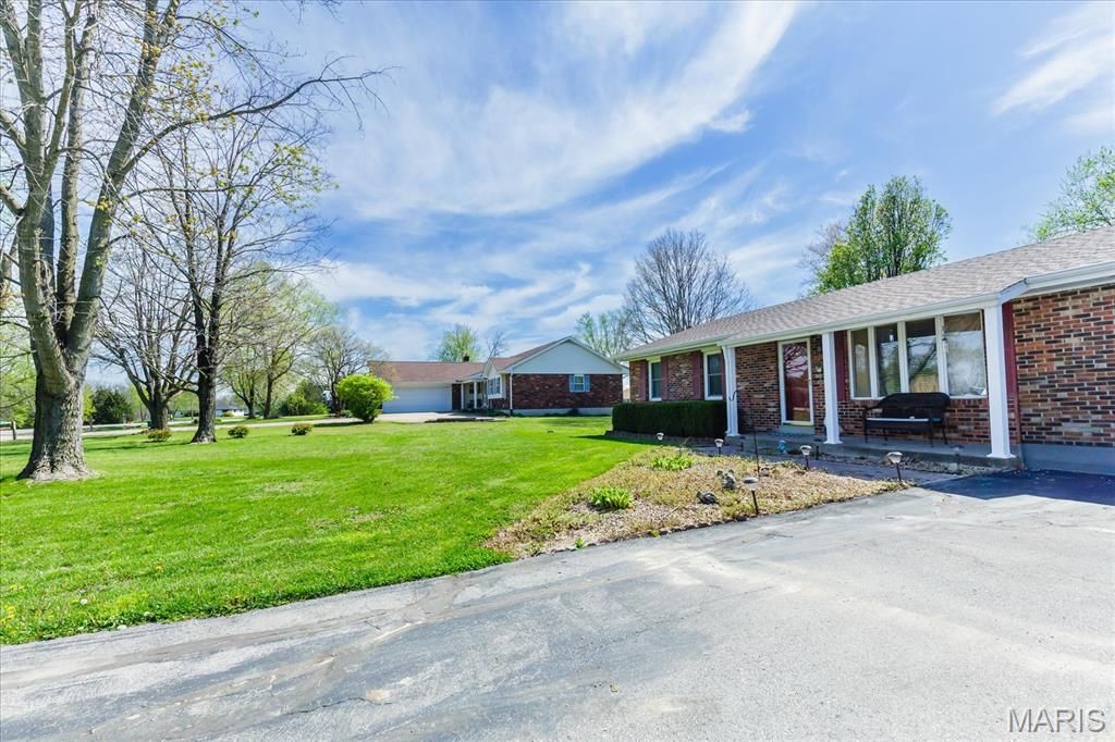 Photo of 786 E Highway U, Troy, MO 63379 (MLS # 26020773)