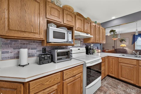 Tiny photo for 710 N 5th Street, Elsberry, MO 63343 (MLS # 26054436)