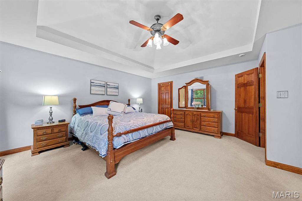 St Louis, Missouri 63128, United States, 4 Bedrooms Bedrooms, ,4 BathroomsBathrooms,Residential,Pending,134685