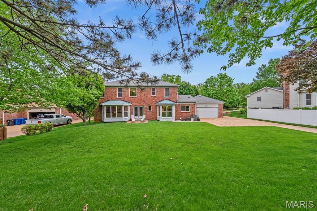 St Louis, Missouri 63128, United States, 4 Bedrooms Bedrooms, ,4 BathroomsBathrooms,Residential,Pending,134685