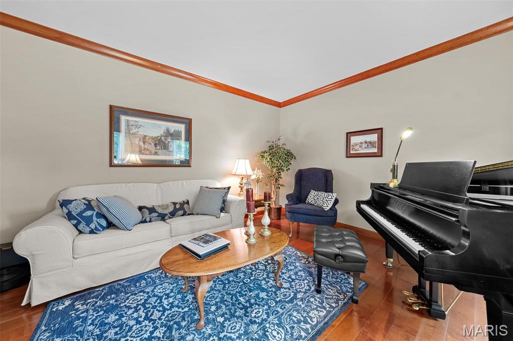 St Louis, Missouri 63128, United States, 4 Bedrooms Bedrooms, ,4 BathroomsBathrooms,Residential,Pending,134685