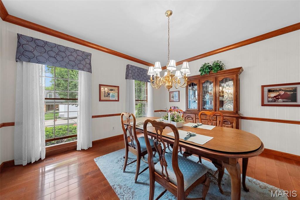 St Louis, Missouri 63128, United States, 4 Bedrooms Bedrooms, ,4 BathroomsBathrooms,Residential,Pending,134685