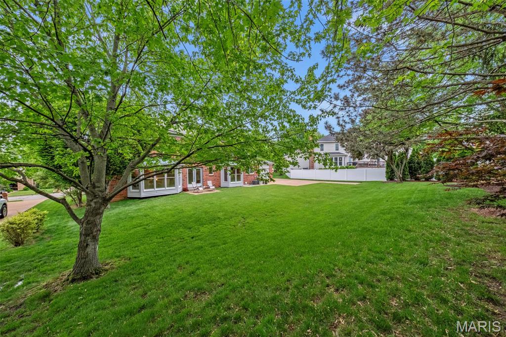 St Louis, Missouri 63128, United States, 4 Bedrooms Bedrooms, ,4 BathroomsBathrooms,Residential,Pending,134685