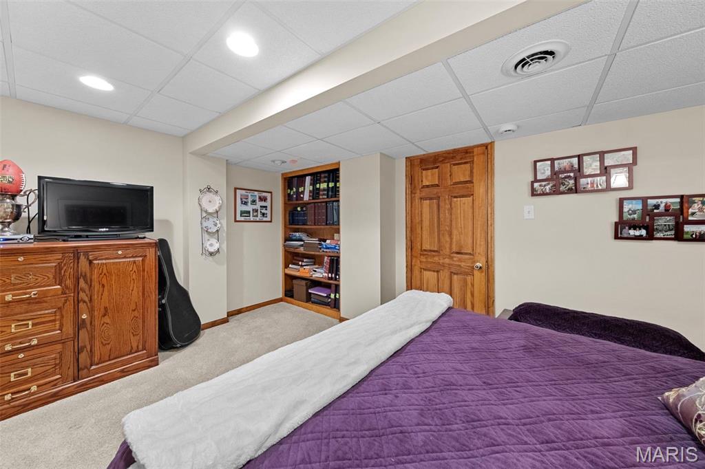 St Louis, Missouri 63128, United States, 4 Bedrooms Bedrooms, ,4 BathroomsBathrooms,Residential,Pending,134685