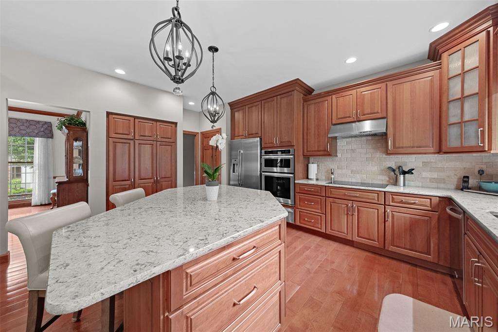 St Louis, Missouri 63128, United States, 4 Bedrooms Bedrooms, ,4 BathroomsBathrooms,Residential,Pending,134685