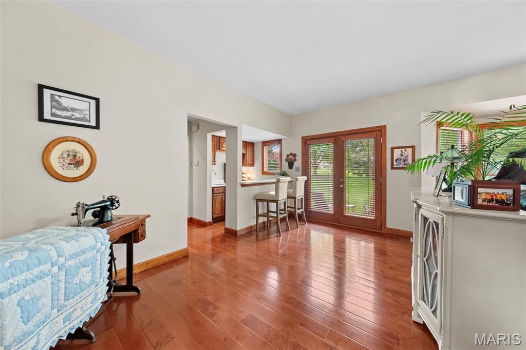 St Louis, Missouri 63128, United States, 4 Bedrooms Bedrooms, ,4 BathroomsBathrooms,Residential,Pending,134685