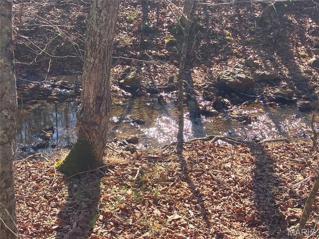 Cherokee Pass - Land