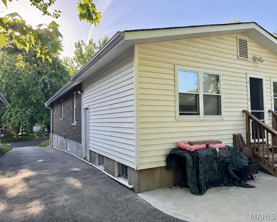 Laughlins Add To Sycamore Hills - Residential