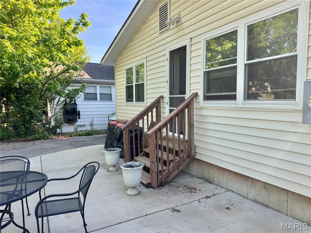 Laughlins Add To Sycamore Hills - Residential