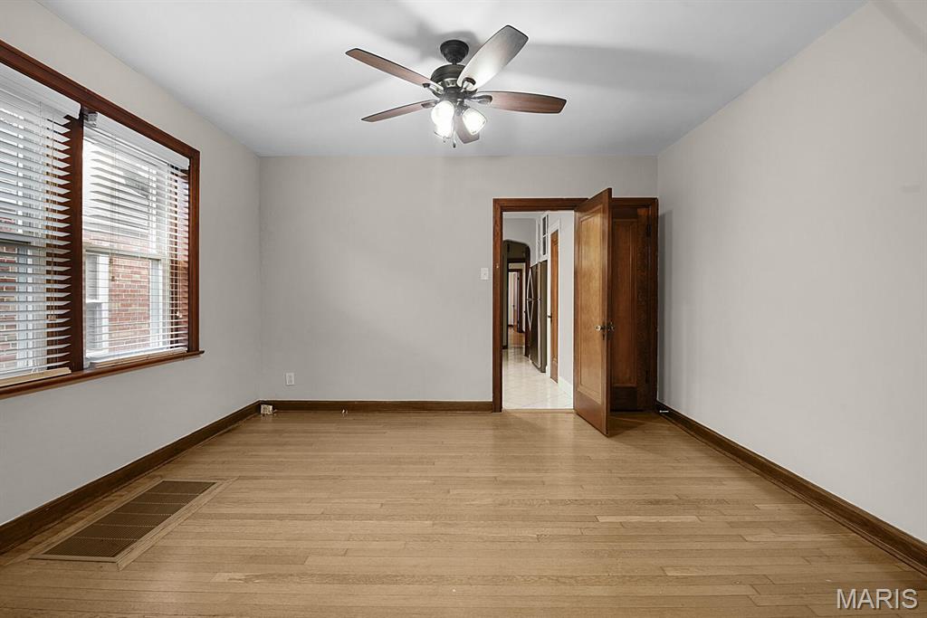 5404-5406 Robert Avenue