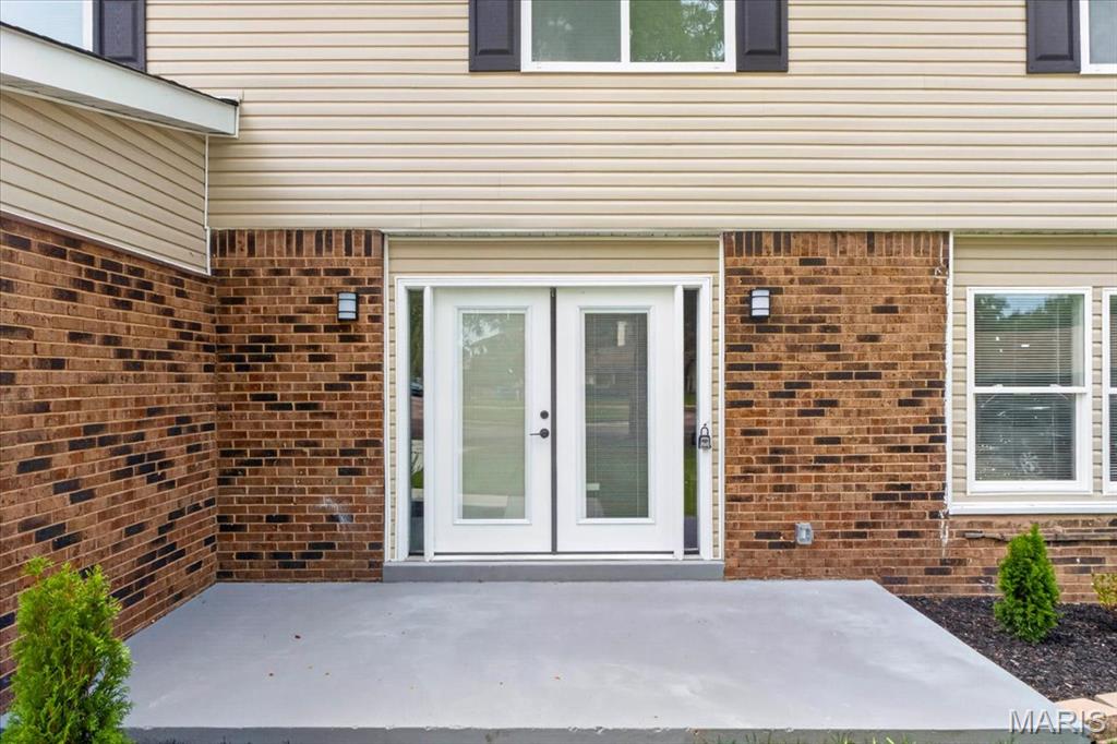 6989 Candlewick Way