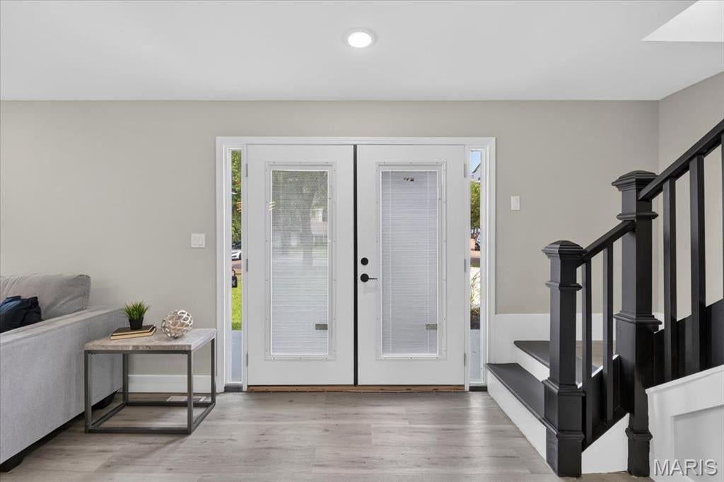 6989 Candlewick Way