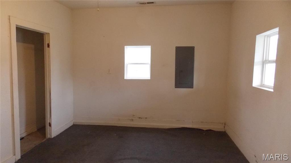 Jolly and Randall - Residential