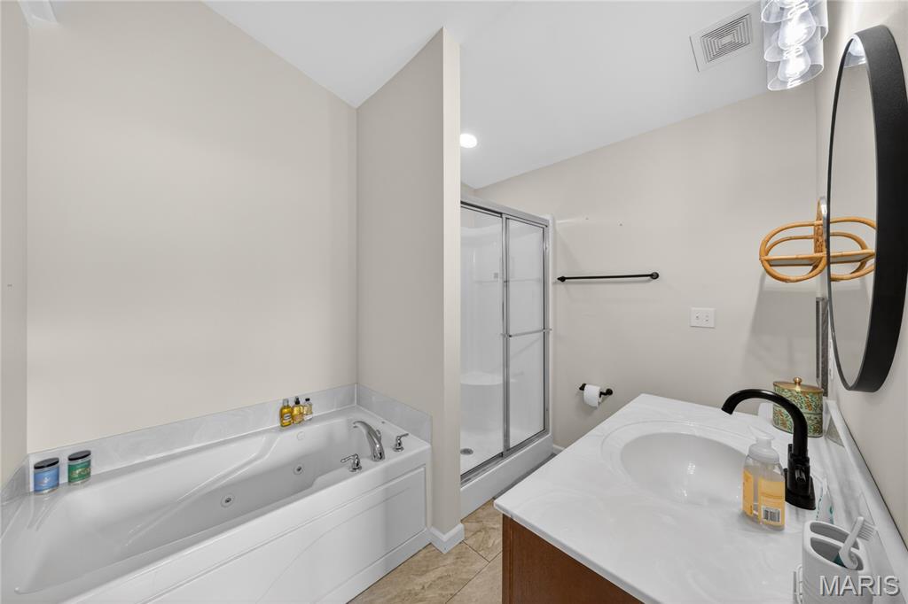 Hamptons - Residential